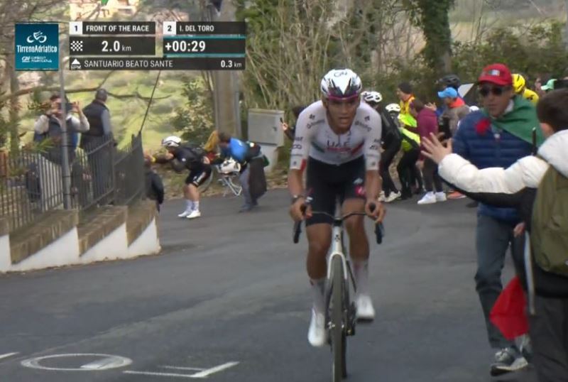 Исаак Дель Торо вернул майку лидера на 5-м этапе Тиррено-Адриатико-2026 Исаак Дель Торо вернул майку лидера на 5-м этапе Тиррено-Адриатико-2026