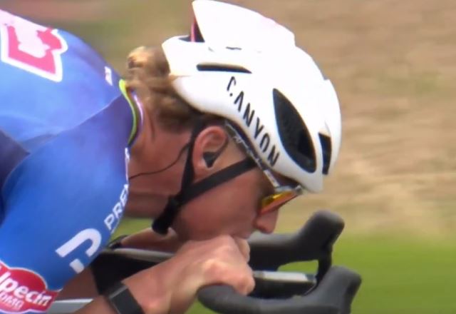 ����� ��� ��� ��� ������ ��� ������ ������� �������� E3 Saxo �� �������� ������