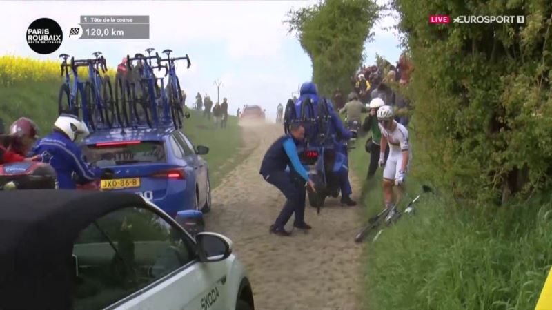 Тадей Погачар второй год подряд второй на Париж - Рубэ Тадей Погачар второй год подряд второй на Париж - Рубэ