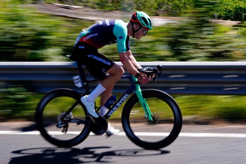 Каспер Хёугланд — победитель 1 этапа Giro Next Gen-2026 Каспер Хёугланд — победитель 1 этапа Giro Next Gen-2026