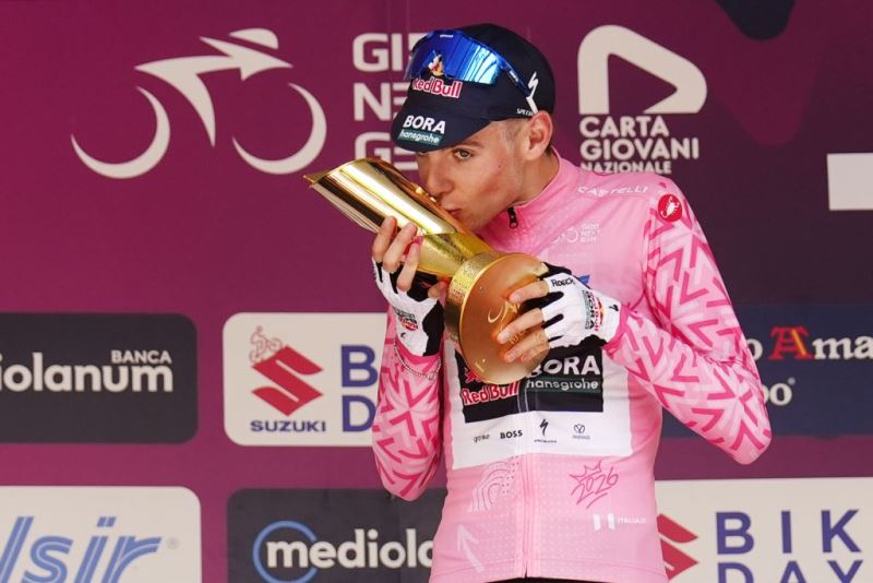 Лоренцо Финн &mdash; победитель Giro Next Gen-2026